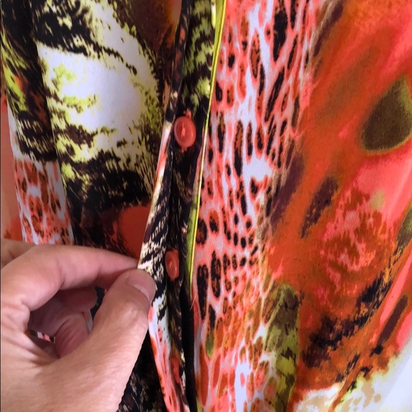 Peter Nygard button down ties at bottom colors yellow, orange, pnk, white, brn - Picture 7 of 8